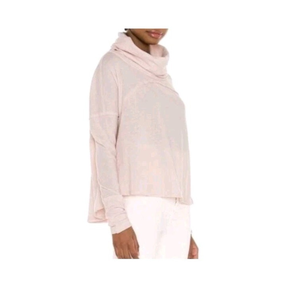 Free People We the Free Cozy Time Funnel Top Au Natural Size M Blush Pink Shirt